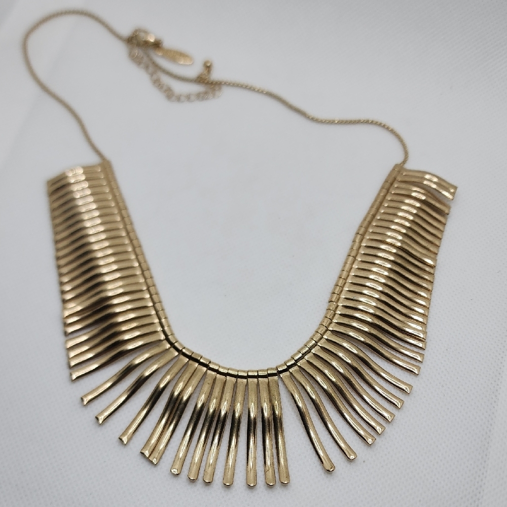 Elegant Goldtone Necklace Signed Natasha - Picture 7 of 8